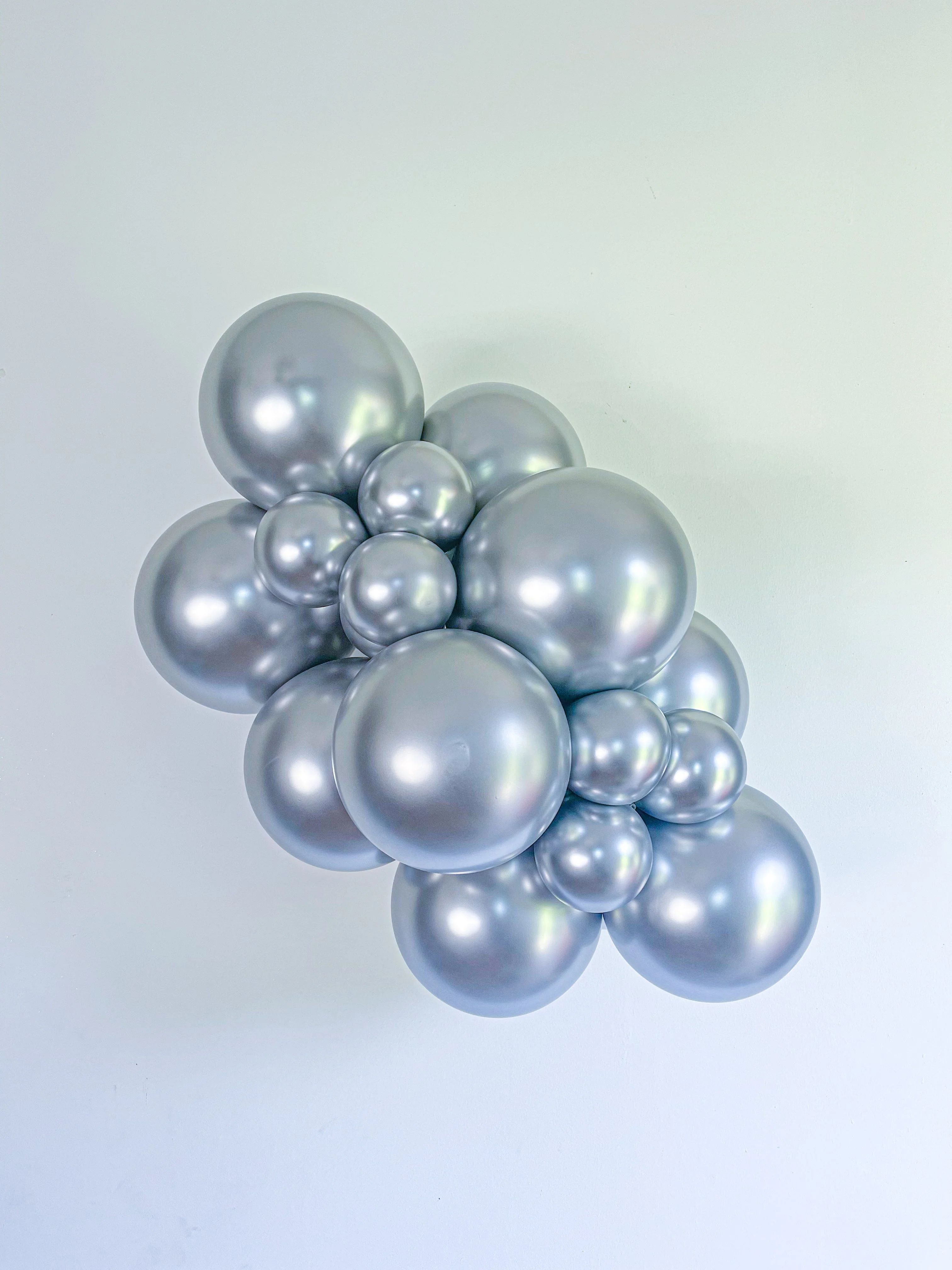 11" Silvery Chrome Like Tuftex Effects Latex Balloons (50 Per Bag) - Image 2