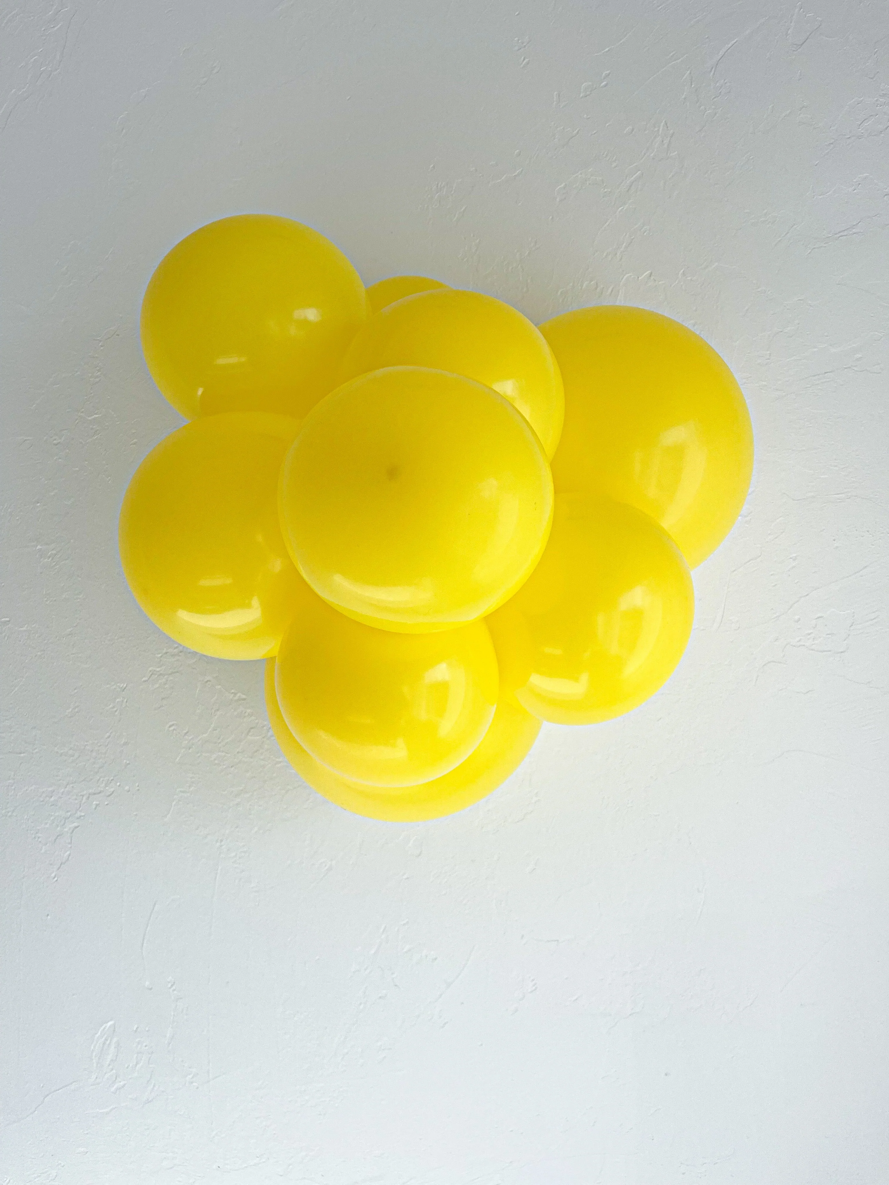 36" Yellow Tuftex Standard Latex Balloons (2 Per Bag) - Image 3