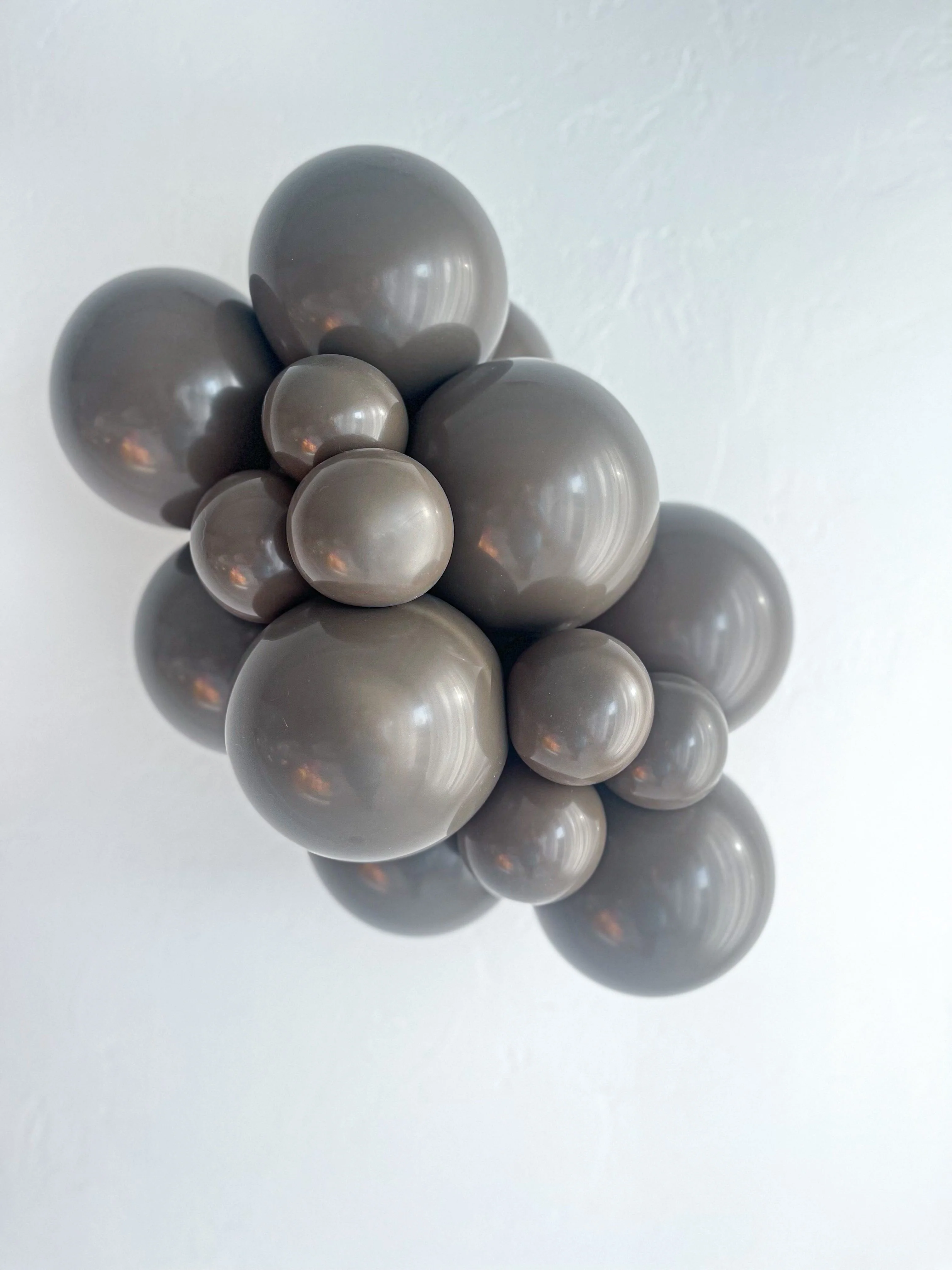 5 Inch Tuftex Latex Balloons Designer Balloons (50 Per Bag) Cocoa - Image 3