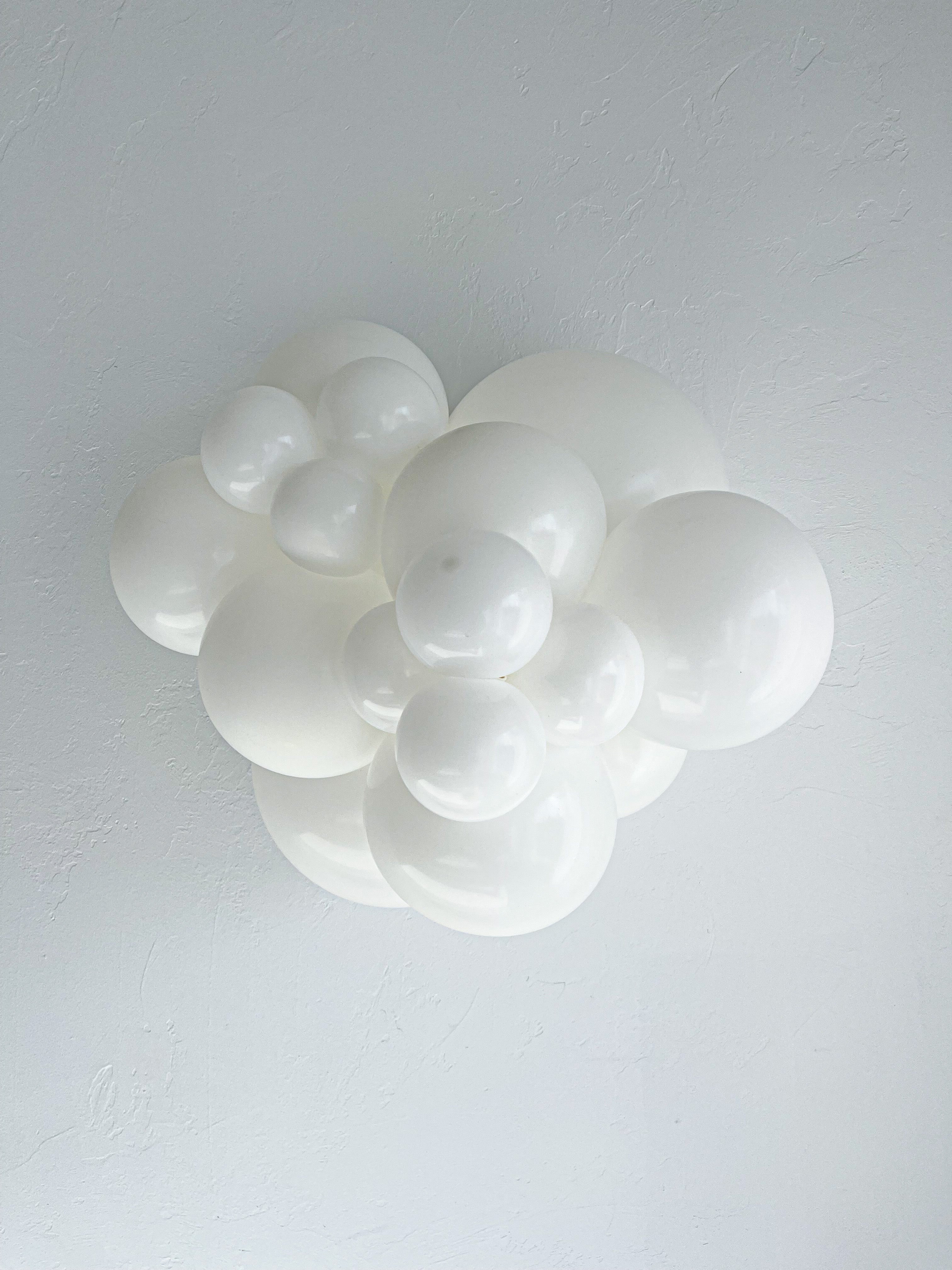 5" White Tuftex Standard Latex Balloons (50 Per Bag) - Image 3